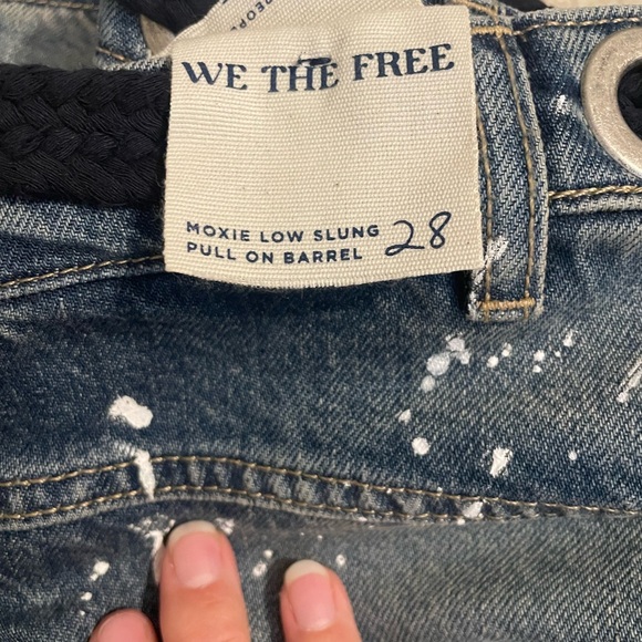 Free People Women’s Barrel Blue Jeans - Picture 2 of 4